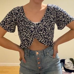 blue floral cropped blouse
